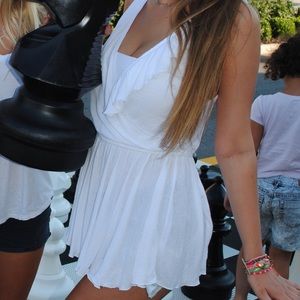 Free People ruffled white flowy top- size M